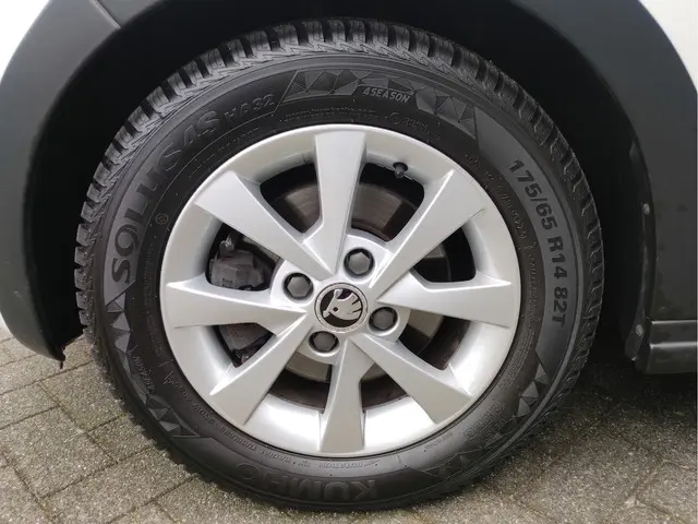 Škoda Citigo 1.0 Greentech Expedition 2015 Benzine 10