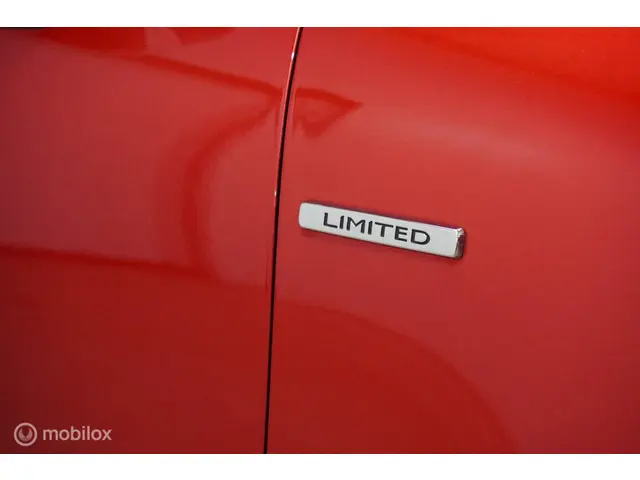 Renault Clio 0.9 TCe Limited 2019 Benzine 7