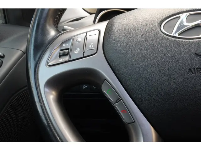 Hyundai ix35 1.6i GDI i-Vision 2014 Benzine 12