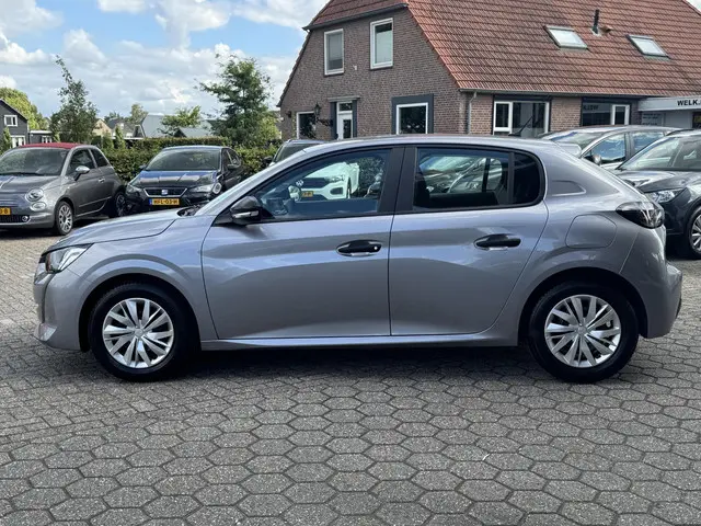 Peugeot 208 1.2 PureTech Like 2021 Benzine 4