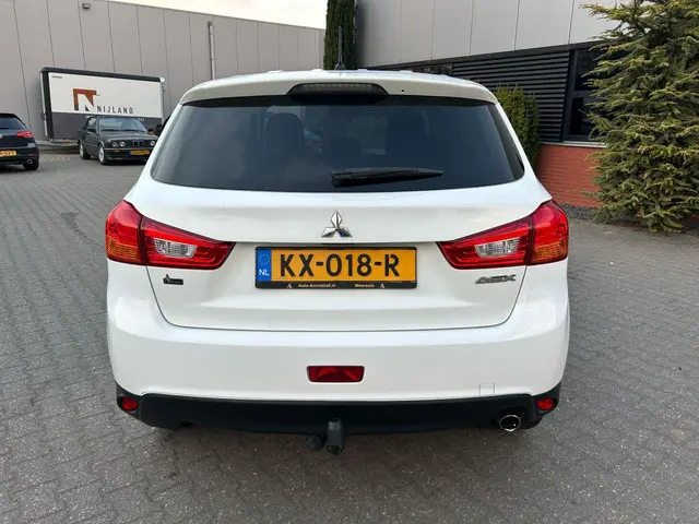 Mitsubishi ASX 1.6 ClearTec Inform 2012 Benzine 19