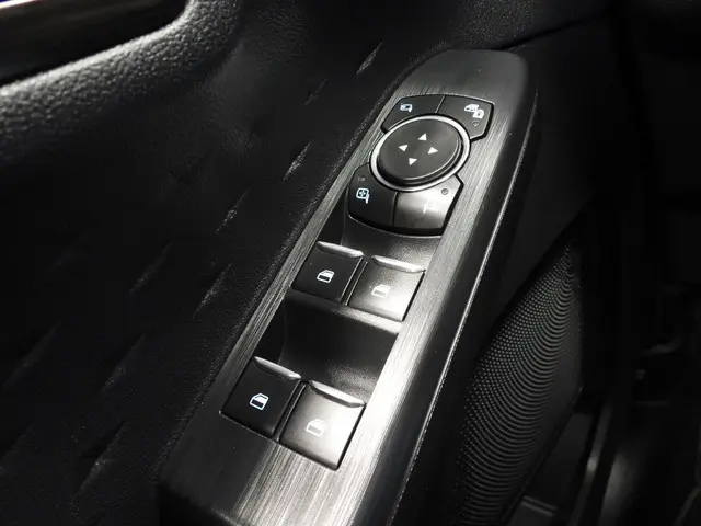 Ford Kuga 2.5 PHEV Plug-In Vignale 2021 Hybride Benzine 21