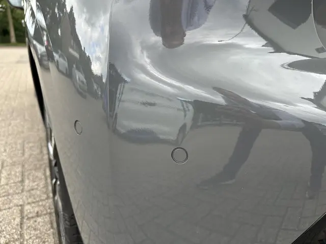 Peugeot 208 1.2 Turbo 100 PK Allure 2024 Benzine 43