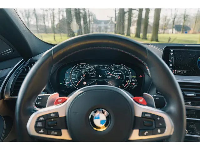 BMW X4 M Competition 2020 Benzine 25