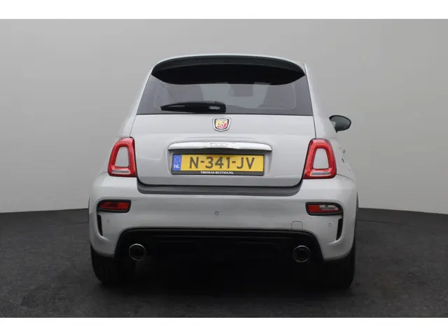 Fiat 500 1.4 T-Jet Abarth 595 2019 Benzine 9