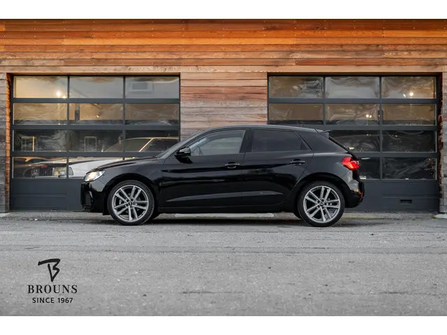 Audi A1 Sportback 35 TFSI S Line 2019 Benzine 2