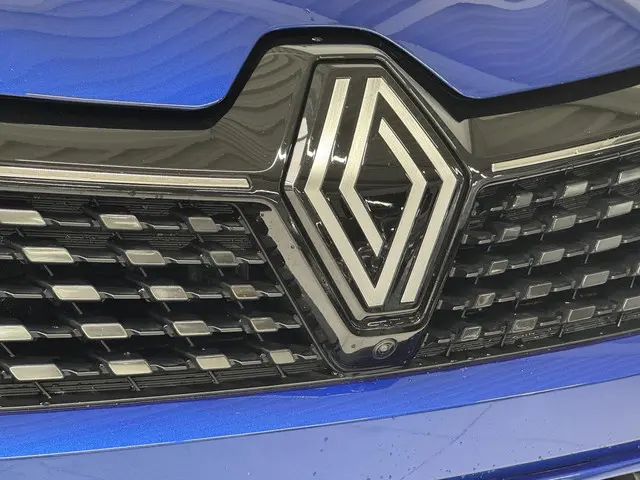 Renault Clio 1.0 TCe 90 GPF techno 2023 Benzine 30