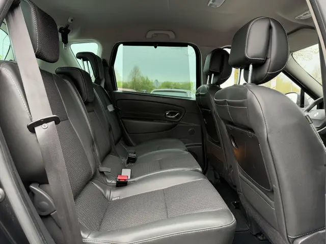 Renault Scénic 1.5 dCi Bose 2012 Diesel 8