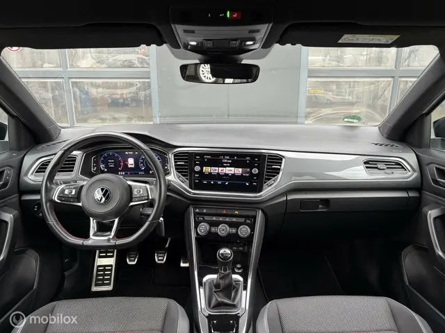 Volkswagen T-Roc 1.5 TSI Sport 2021 Benzine 10
