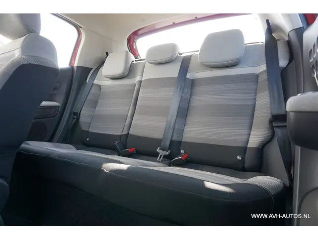 Citroën C3 1.2 PureTech Feel 2017 Benzine 7