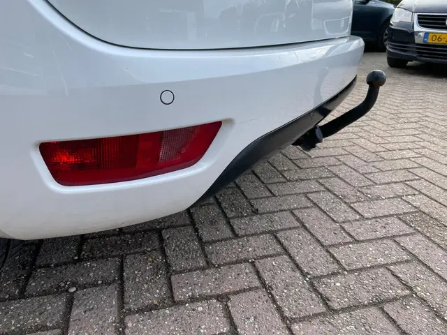 Citroën C4 Picasso 1.2 PureTech Shine 2018 Benzine 6