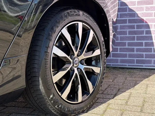 Volvo V60 1.5 T2 Polar+ Dynamic 2018 Benzine 9