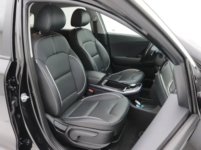 Kia e-Niro ExecutiveLine 64 kWh Leder 2019 Elektrisch 11