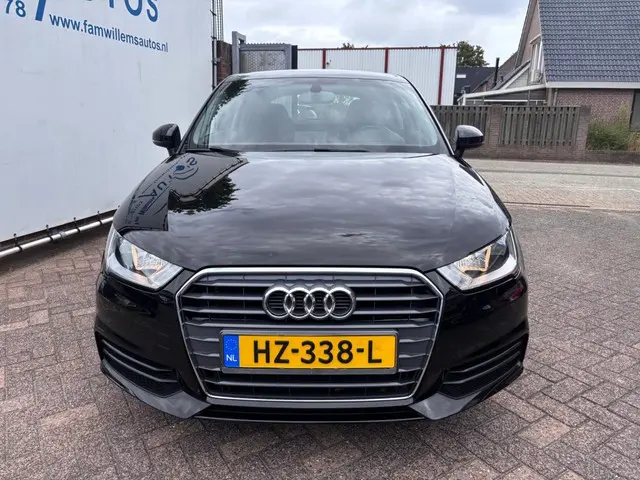Audi A1 1.0 TFSI Pro Line Automaat 2016 Benzine 4