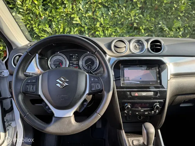 Suzuki Vitara 1.4 Boosterjet Stijl 2019 Benzine 17