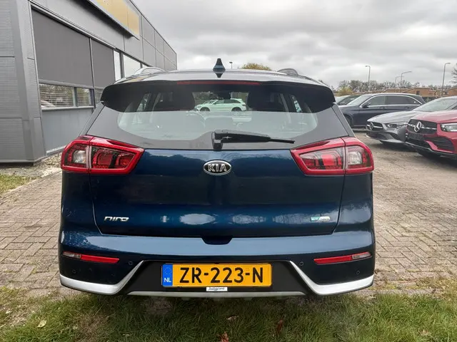 Kia Niro 1.6 GDi Hybrid DynamicLine 2019 Hybride Benzine 6