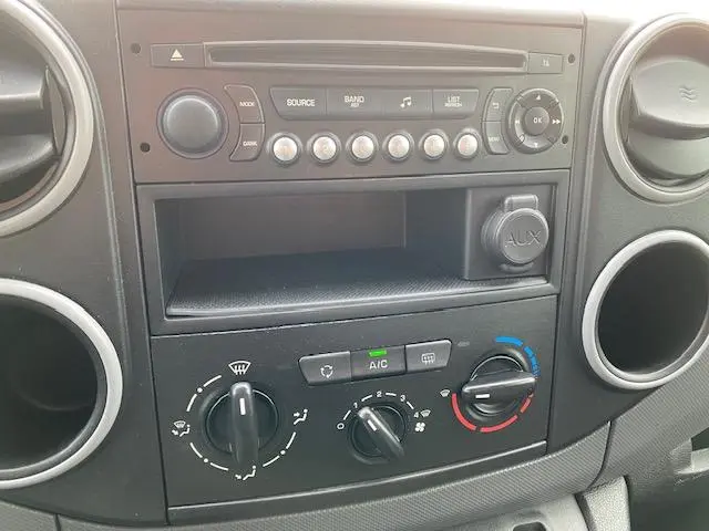 Citroën Berlingo 1.6 BlueHDI 75 Club 2018 Diesel 12