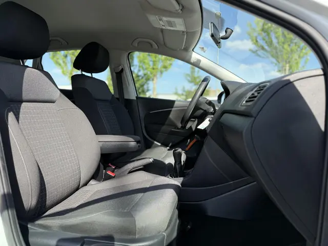 Volkswagen Polo 1.4 TDI Comfortline 2015 Diesel 23