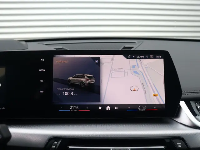 BMW X1 xDrive23i 2025 Benzine 25