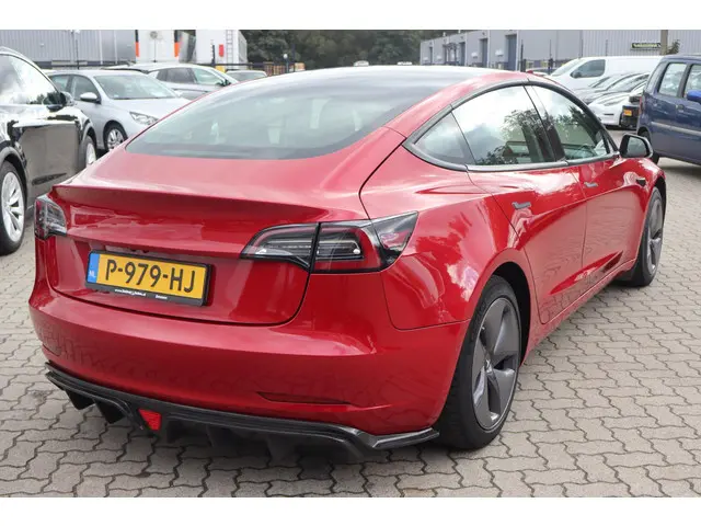 Tesla Model 3 Standard RWD Plus 60 kWh 2020 Elektrisch 6