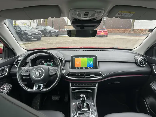 MG EHS 1.5 TGDI Luxury 2023 Hybride Benzine 15