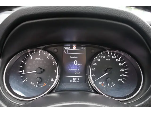 Nissan QASHQAI 1.2 Tekna 2016 Benzine 28