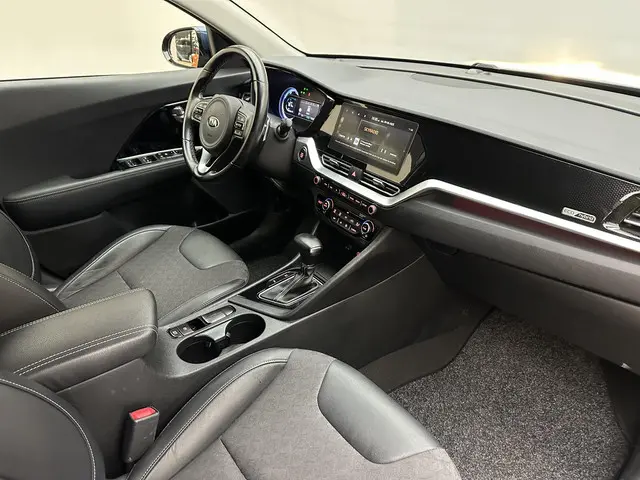 Kia Niro 1.6 GDi Hybrid DynamicLine 2020 Hybride Benzine 6