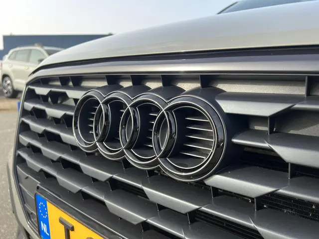 Audi Q2 35 TFSI CoD S-Line 2019 Benzine 26