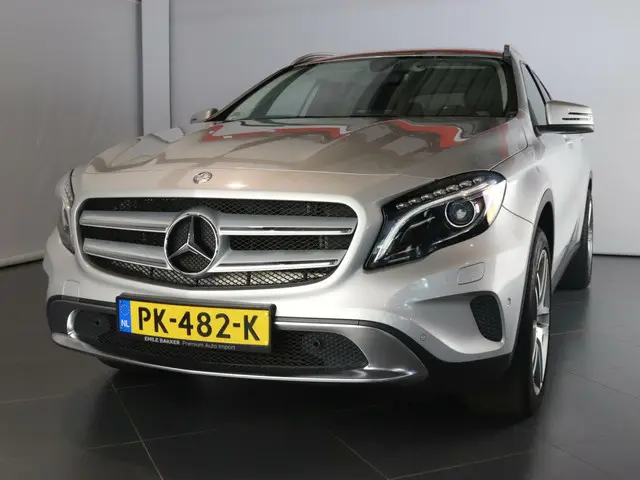 Mercedes-Benz GLA 200 Prestige 2016 Benzine 21