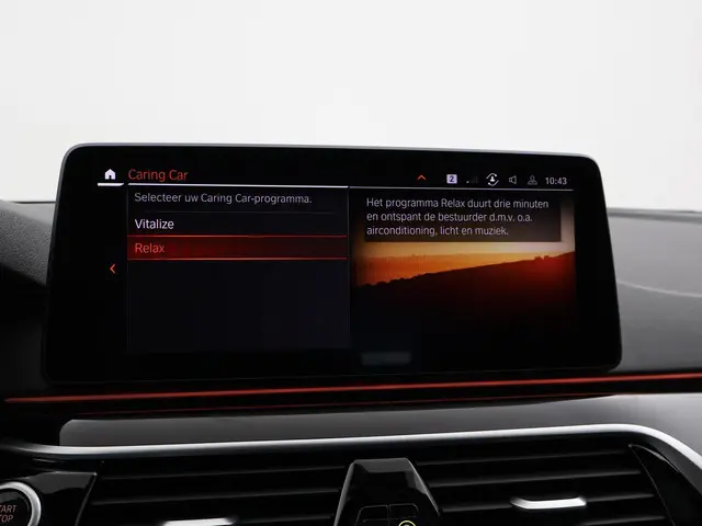 BMW 5 Serie 540i M-SPORT 2022 Benzine 54