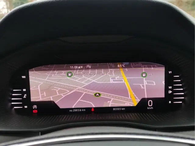 Škoda Kamiq 1.0 TSI Business Edition 2021 Benzine 16