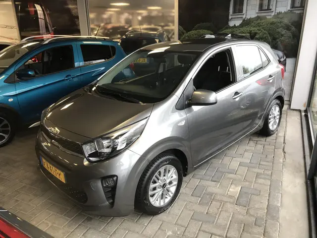 Kia Picanto 1.0 DPi DynamicLine 2024 Benzine 2