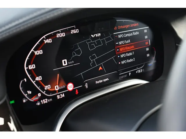 BMW 7 Serie M760Li xDrive 2019 Benzine 61