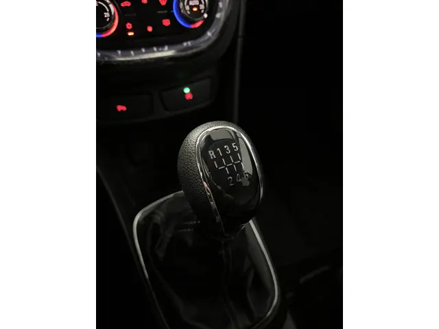 Opel Mokka 1.4 T Cosmo 2015 Benzine 24