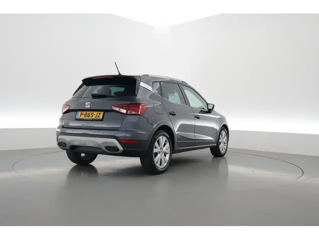 SEAT Arona 1.0 TSI Xperience 2021 Benzine 2