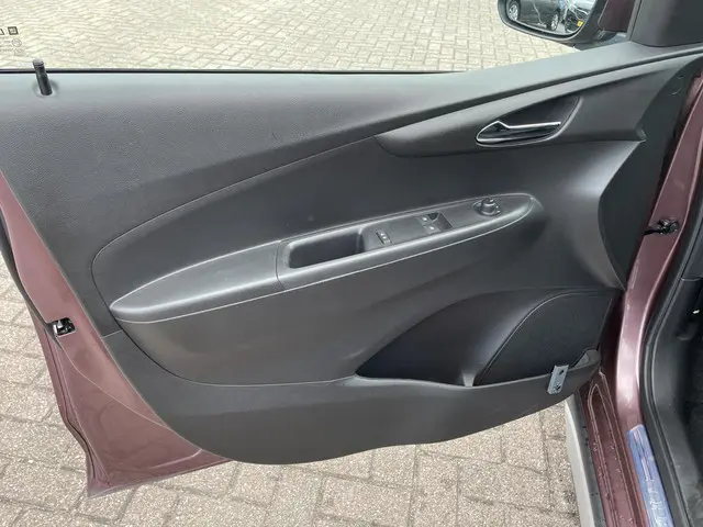 Opel KARL 1.0 Rocks Online Edition 2019 Benzine 11