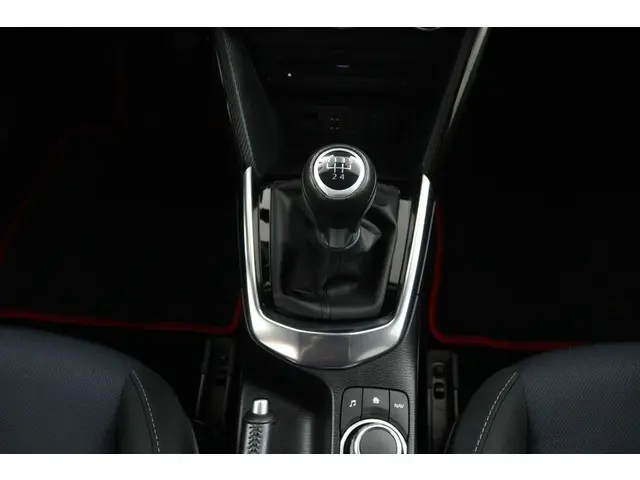 Mazda 2 1.5 Skyactiv-G GT-M Line 2016 Benzine 21