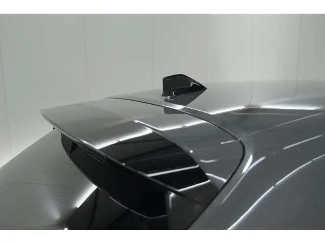 Peugeot 208 PureTech 100 Allure 2024 Benzine 24