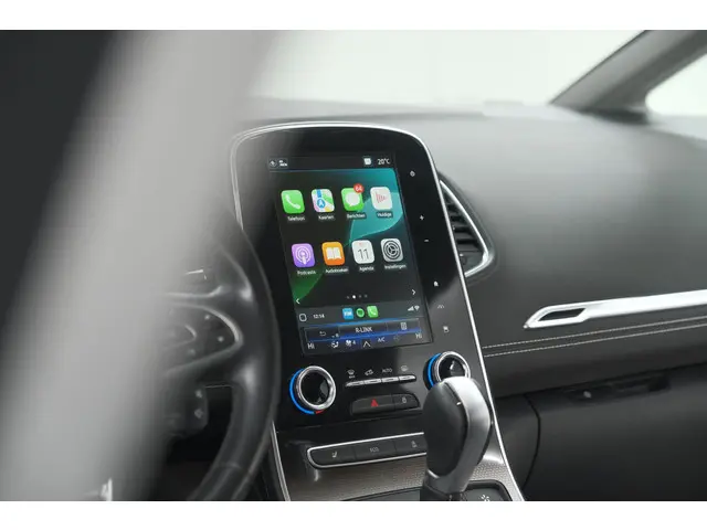 Renault Scénic TCe 140 EDC Bose 2021 Benzine 74