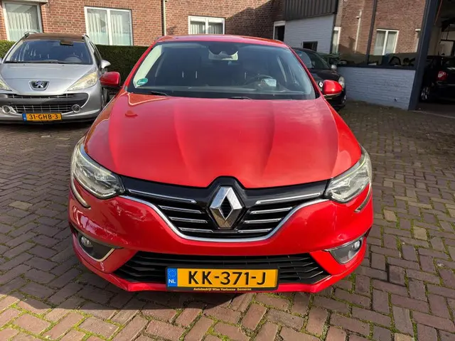 Renault Mégane 1.2 TCe Bose Groot navigatie 2016 Benzine 3