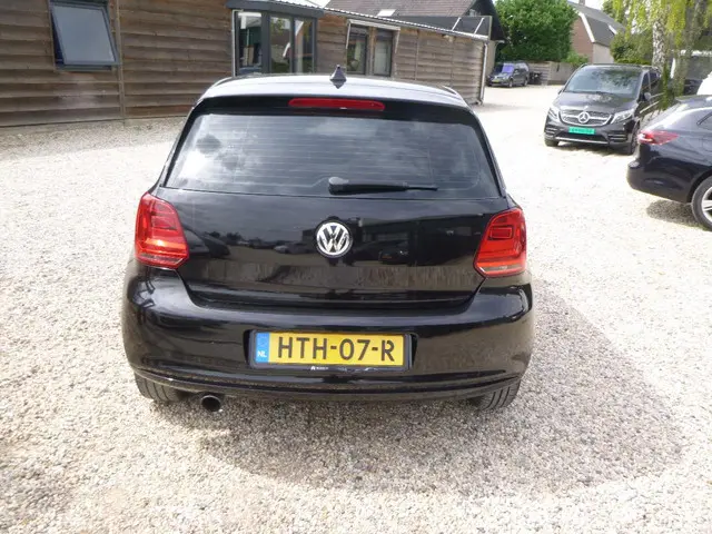 Volkswagen Polo 1.0 Easyline 2016 Benzine 8