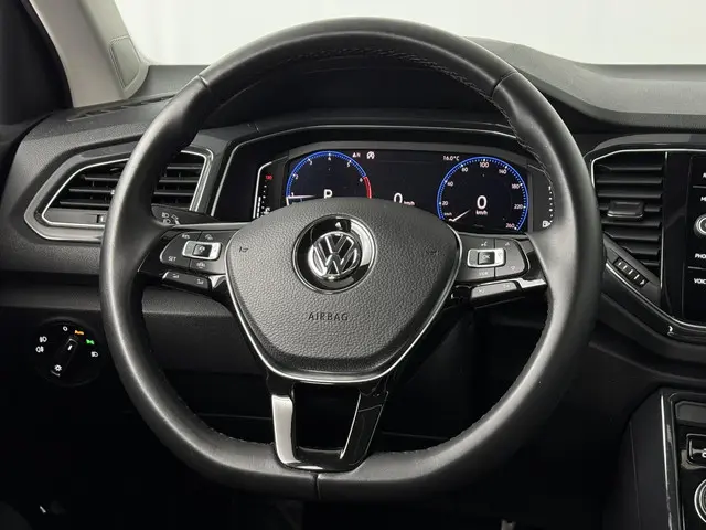 Volkswagen T-Roc 1.5 TSI DSG Sport 2019 Benzine 31