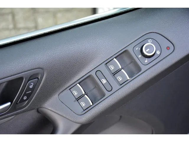 Volkswagen Tiguan 1.4 TSI Sport&Style 2014 Benzine 24