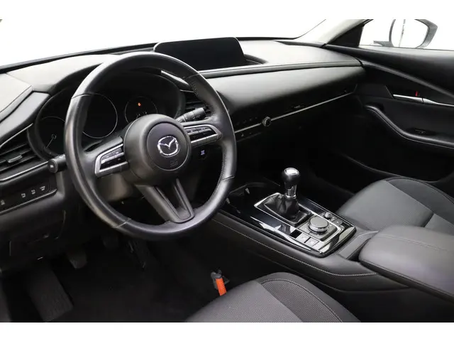 Mazda CX-30 3