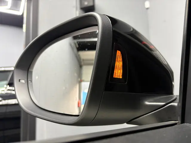 Volkswagen T-Roc 1.5 TSI R-Line PANO 2025 2025 Benzine 7