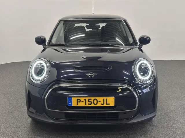 MINI Electric Mini Yours 33 kWh 136 pk 2022 Elektrisch 2
