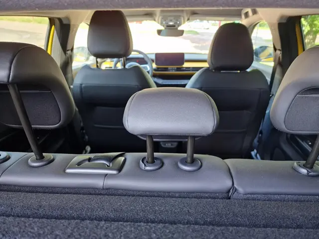 Jeep Avenger Longitude 54 kWh 2023 Elektrisch 34