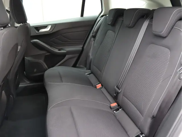 Ford Focus Wagon 1.0 EcoBoost 2019 Benzine 21
