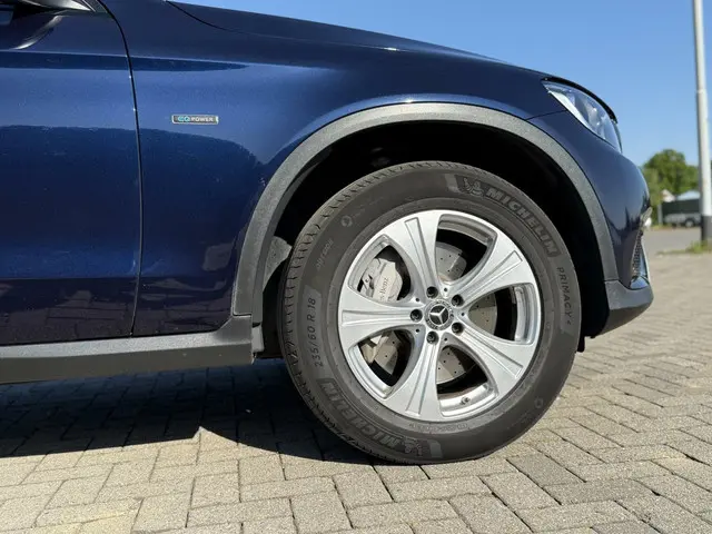 Mercedes-Benz GLC 350e 4MATIC 2018 Hybride Benzine 14