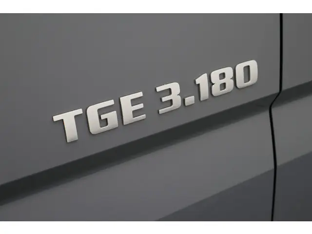 MAN TGE 35 2.0 TDI L3H3 DSG DC 7-persoons 2024 Diesel 31